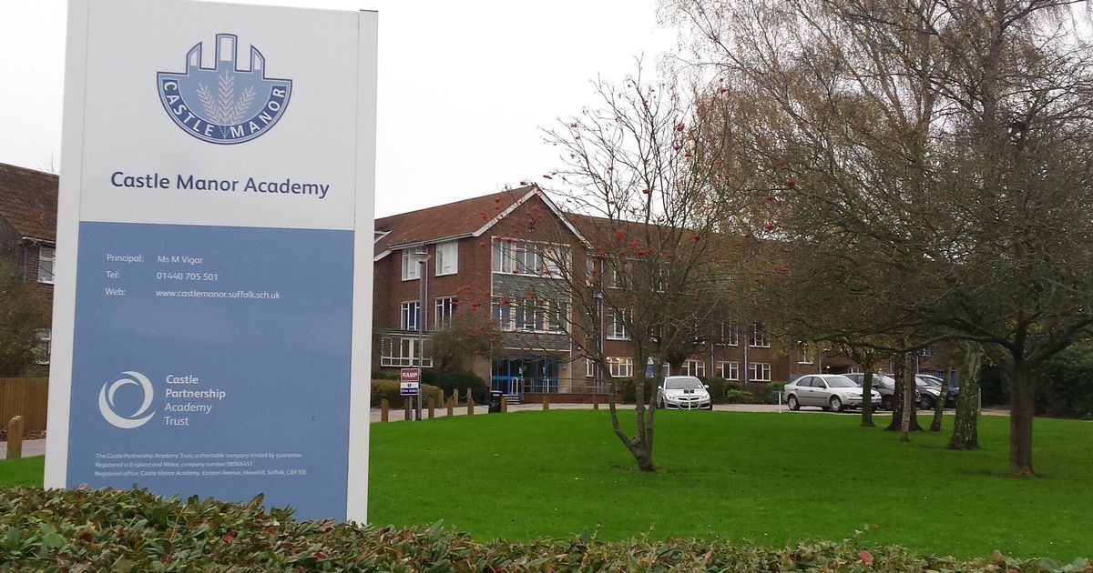 The logo of Castle Manor Academy, Haverhill Suffolk.